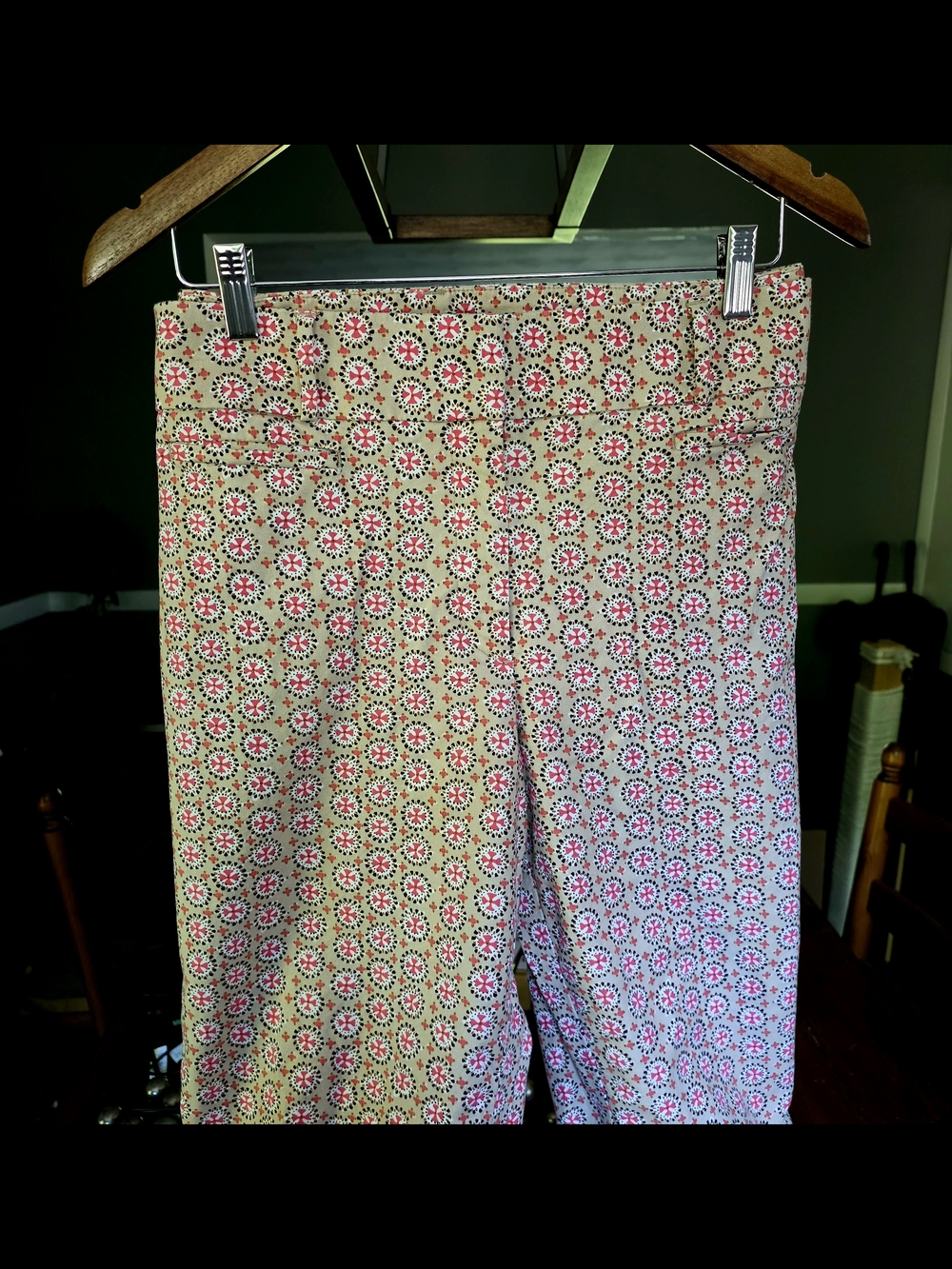 LOFT Pink and Cream Cropped Ankle Pants